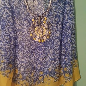 Beautiful thin for summer long sleeve tunic